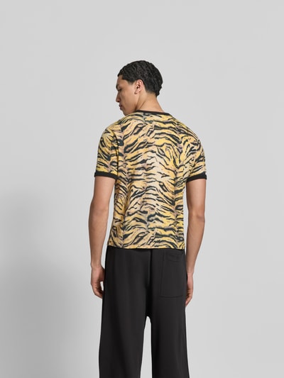 Kenzo T-Shirt mit Allover-Animal-Print Hellgelb 5