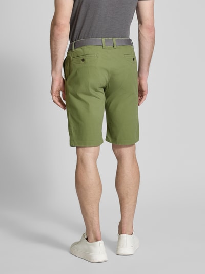 MCNEAL Slim Fit Shorts mit Gürtel Lind 5
