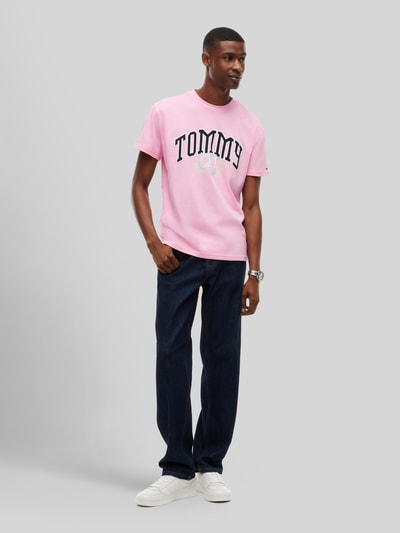 Tommy Jeans Regular Fit T-Shirt aus reiner Baumwolle  Rosa 1