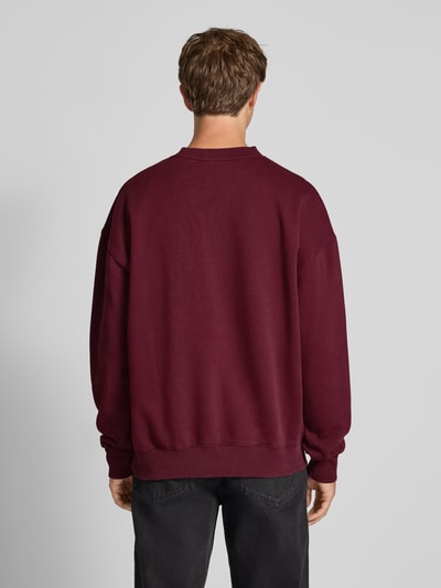 Pegador Bluza o kroju oversized z wyhaftowanym logo i okrągłym dekoltem Bordowy 5