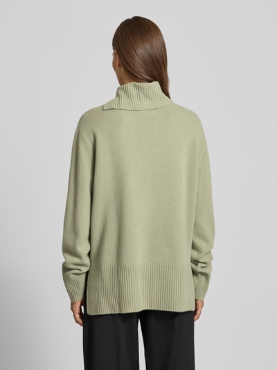 Christian Berg Woman Strickpullover aus Lanawolle mit Rollkragen und Seitenschlitzen Lind 5