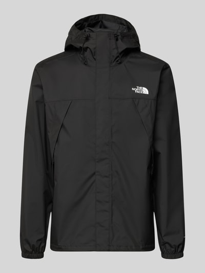 Produktfoto, czarna Jacke mit Logo Modell 'ANTORA' von The North Face, krój regular fit, kaptur z troczkiem, logo, zamek błyskawiczny, długość tyłu w rozmiarze M: 74 cm, szerokość ramion w rozmiarze M: 46 cm, szerokość klatki piersiowej w rozmiarze M: 58 cm, długość rękawa w rozmiarze M: 69 cm