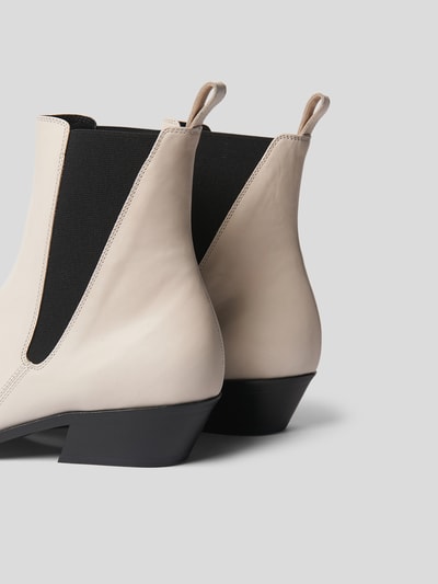 Officine Creative Chelsea Boots mit Blockabsatz Offwhite 3