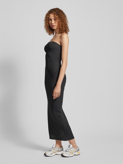 Only Sukienka midi z efektem prążkowania model ‘CLARE’ Czarny 1