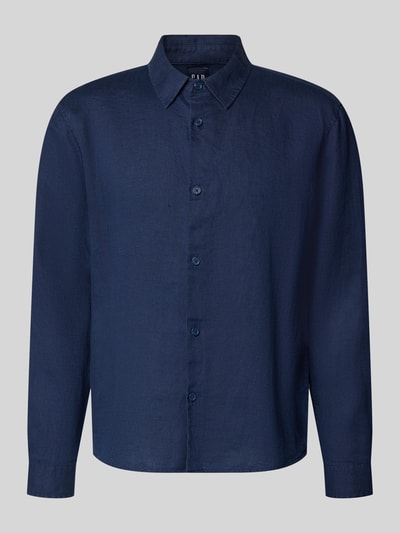 Produktfoto, Regular Fit Leinenhemd mit Kentkragen von GAP in Dunkelblau, reine Leinen-Struktur, Knopfleiste, glatte Textur, Rückenlänge 71 cm, Schulterbreite 49 cm, Ärmellänge 64 cm.