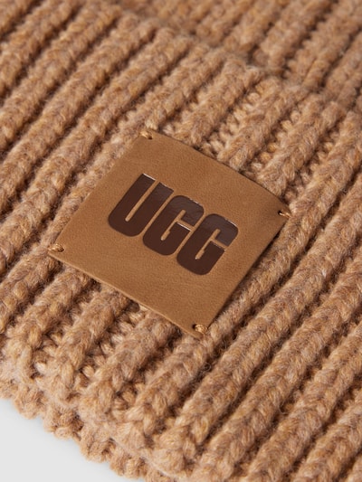 UGG Beanie mit Label-Patch Camel 2