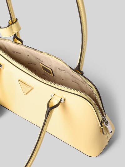 Guess Handtasche mit Label-Applikation Modell 'ARNELA' GELB 5