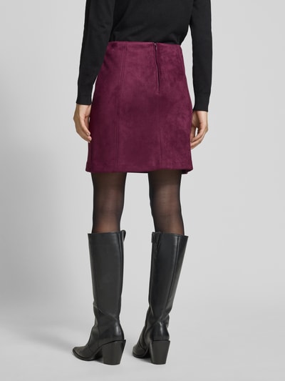 Christian Berg Woman Minirock in Leder-Optik mit rückseitigem Reißverschluss Kirsche 5