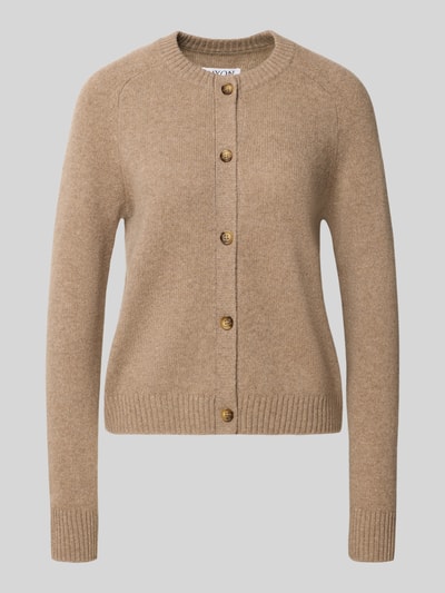 Produktfoto, Strickjacke aus reinem Kaschmir von MYON, beige Farbe, gerade Passform, Rundhalsausschnitt, detailreiche Textur