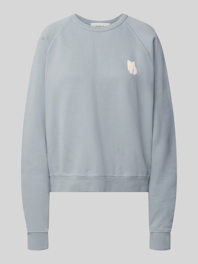 Produktfoto, Relaxed Fit Sweatshirt aus reiner Baumwolle mit Statement-Print van ba&sh, dames sweatshirt in lichtblauw met ribboorden, puur katoen, relaxed fit, geribde bies en afsluitingen, lange mouw, statementprint, raglanmouwen