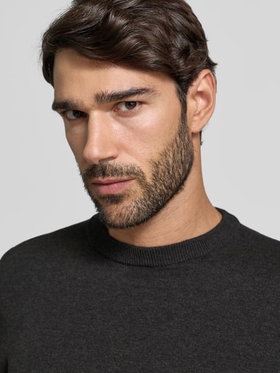 MCNEAL Strickpullover aus Baumwoll-Kaschmir-Mix mit Rundhalsausschnitt Dunkelgrau Melange 3