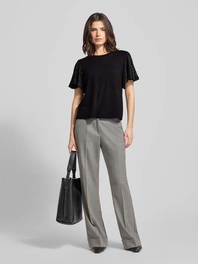 comma T-Shirt mit geripptem Rundhalsausschnitt Black 1