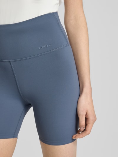 AIMN Radlerhose mit Label-Print Modell 'Sense' Rauchblau 3