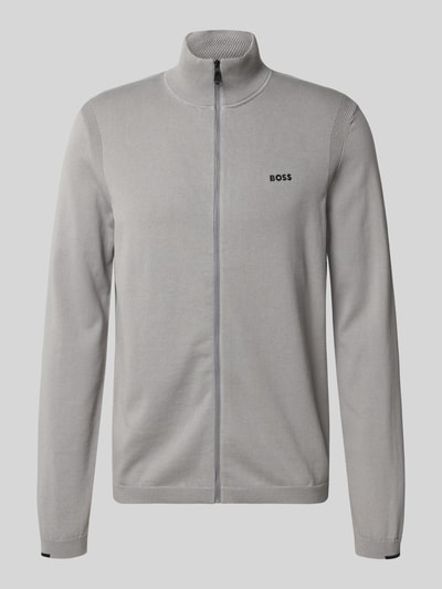 Produktfoto, Regular Fit Sweatjacke aus reiner Baumwolle Modell 'KN_EVER-X FZ' von BOSS Green in Hellgrau mit Stehkragen, Reißverschluss und gerippten Abschlüssen, unifarbene Stricktextur