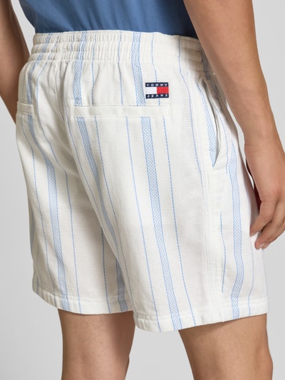 Tommy Jeans Regular Fit Shorts mit Allover-Muster Offwhite 3