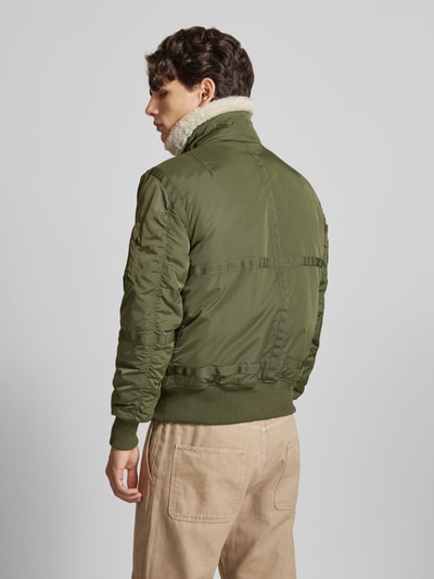 Alpha Industries Bomberjacke mit Stehkragen Oliv 5