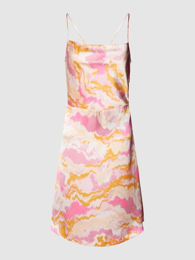 Pieces Sukienka mini z nadrukiem na całej powierzchni model ‘KERRA’ Mocnoróżowy 2