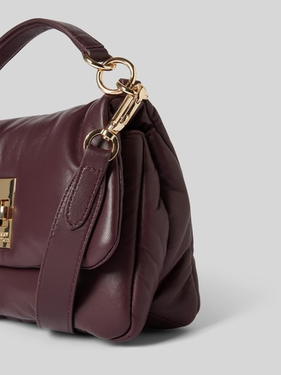 Tommy Hilfiger Crossbody Bag aus Sschafsnappa mit Label-Detail Bordeaux 3