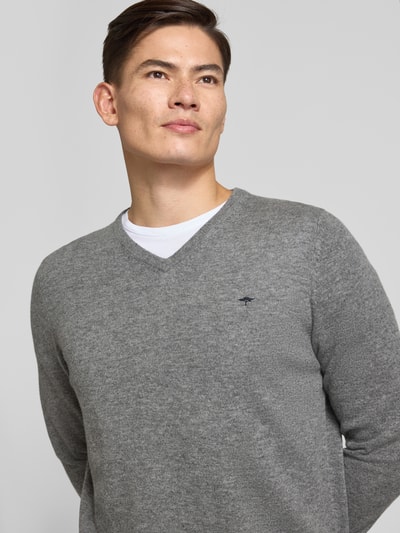 Fynch-Hatton Sweter o kroju regular fit z dodatkiem kaszmiru model ‘Merino’ Średnioszary 3