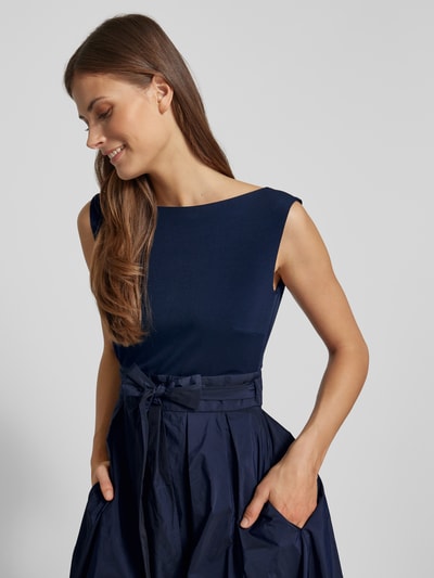 Christian Berg Cocktail Abendkleid mit Bindegürtel Marine Melange 3