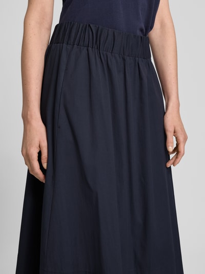 ROBE LÉGÈRE Midirock mit gelegten Falten Marine 3