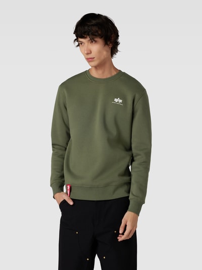 Alpha Industries Sweatshirt mit Label-Print Modell 'BASIC' Oliv 4