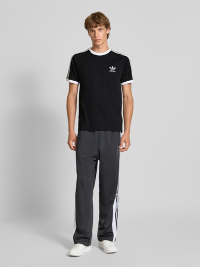 adidas Originals T-shirt met labelstitching en ronde hals Zwart - 1