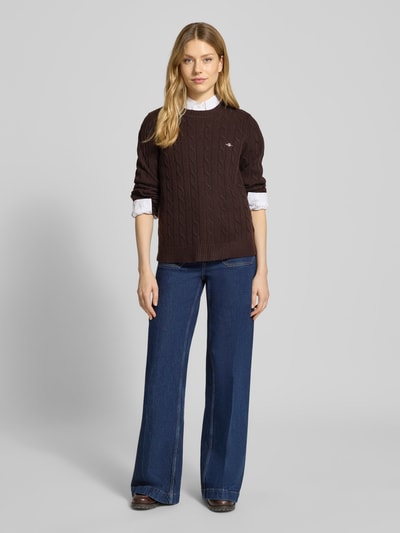 Gant Strickpullover mit Zopfmuster und Label-Stitching Mittelbraun 1