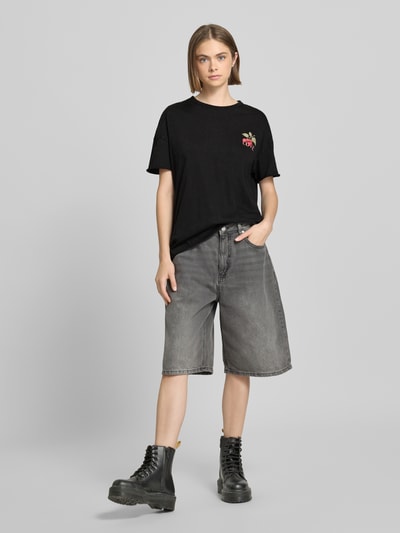 Only T-shirt o kroju oversized z czystej bawełny model ‘RIE LIFE’ Czarny 1