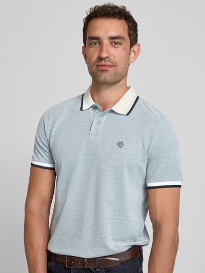 MCNEAL Poloshirt mit Label-Stitching Rauchblau 3