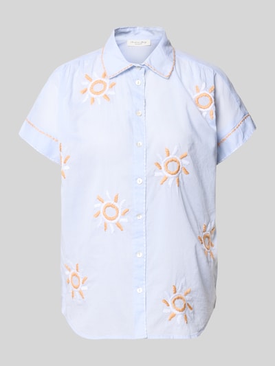 Christian Berg Woman Regular Fit Bluse im Allover-Look mit Stitchings Hellblau 2