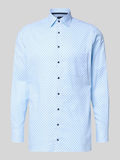 Produktfoto, Regular Fit Businesshemd aus reiner Baumwolle mit Kentkragen von OLYMP, hellblau mit kleinen Punkten, durchgängige Knopfleiste, langärmeliges Design, Sportmanschetten und Brusttasche, Rückenlänge 80 cm, Schulterbreite 46 cm, Ärmellänge 66 cm