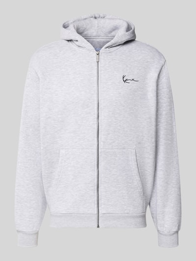 Produktfoto, Sweatjacke mit Label-Stitching und Känguru-Tasche von Karl Kani im Regular Fit aus grau meliertem Baumwoll-Mix, Kapuze, Reißverschluss, klassische Textur