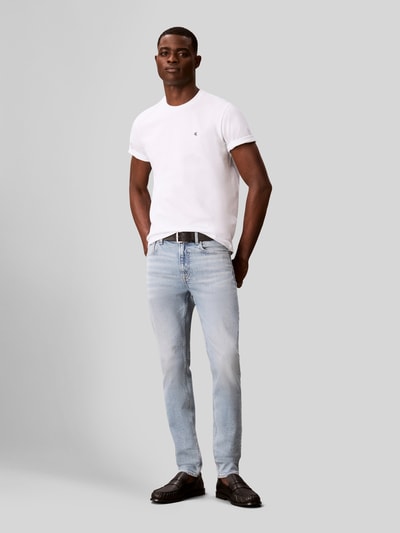 Calvin Klein Jeans Tapered Fit Jeans aus reiner Baumwolle Hellblau 1