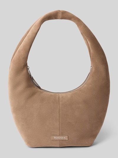Productfoto, lichtbruine Hobo Bag met Label-Patch model 'Gerda' van Bogner, suède look, zachte textuur, hoofdvak met rits, 36x26x9 cm, korte schouderriem 64 cm, binnenvak met rits