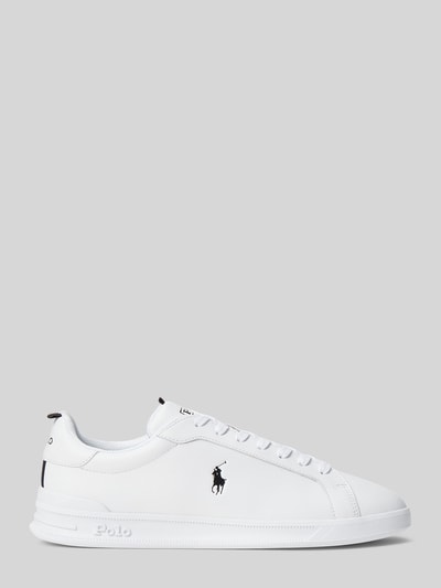 Produktfoto, Low Top Sneaker aus Glattleder von Polo Ralph Lauren, biały, gładka faktura, zaokrąglony nosek, strukturalna podeszwa, skórzany materiał, tłoczone logo, wstawka z logo, pętla ułatwiająca zakładanie, sznurowane zapięcie