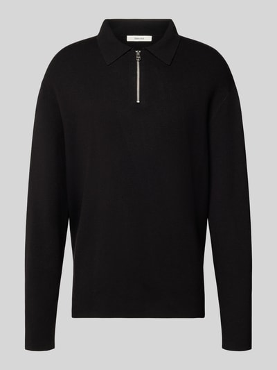 Produktfoto, Relaxed Fit Pullover aus reiner Viskose mit halblangem Zipper von Selected in Schwarz, unifarben, Strukturmuster, Feinstrick, matt