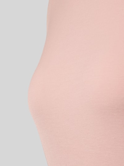 Produktfoto, Slim Fit T-Shirt aus Viskose-Mix mit Spitzenbesatz von Christian Berg Woman, zartrosa Farbton, glatte Textur, elastisch