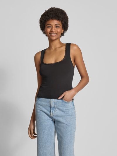 Review Tanktop mit U-Ausschnitt Black 4