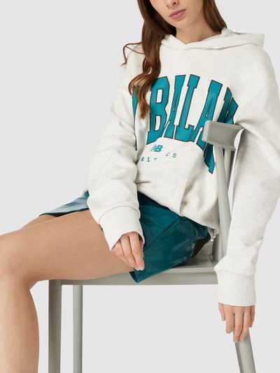 New Balance Hoodie in Melange-Optik Modell 'Athletics Warped Class' Mittelgrau Melange 3