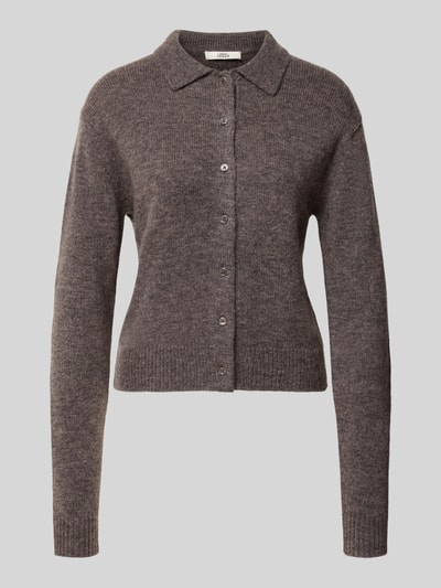 Produktfoto, Strickjacke aus Kaschmir-Mix mit Lanawoll-Anteil Modell 'Gina' von 0039 Italy, braun, Umlegekragen, Knopfleiste, gerippte Abschlüsse