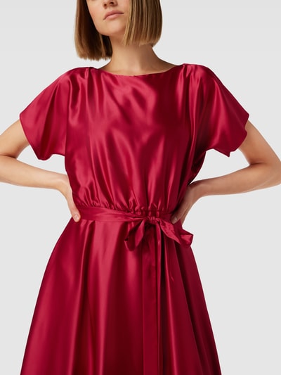 Swing Cocktailkleid mit Taillenband Rot 3