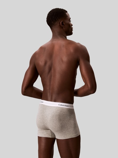 Calvin Klein Underwear obcisłe bokserki o kroju regular fit z mieszanki bawełny w zestawie 3 szt. Różowy 5