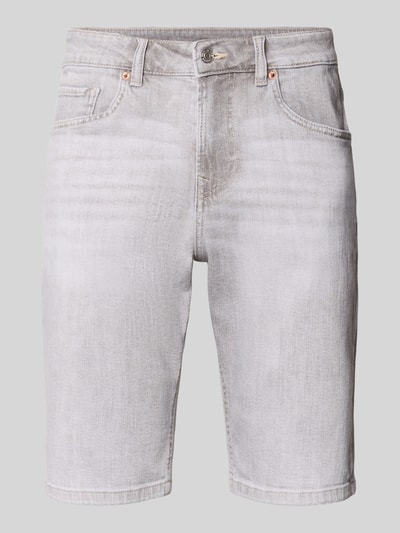 Produktfoto, Regular Fit Jeansshorts aus Baumwoll-Mix Modell 'CASH' von Pepe Jeans in grauer Denim-Optik mit 5-Pocket-Design, Label-Patch und Nieten.