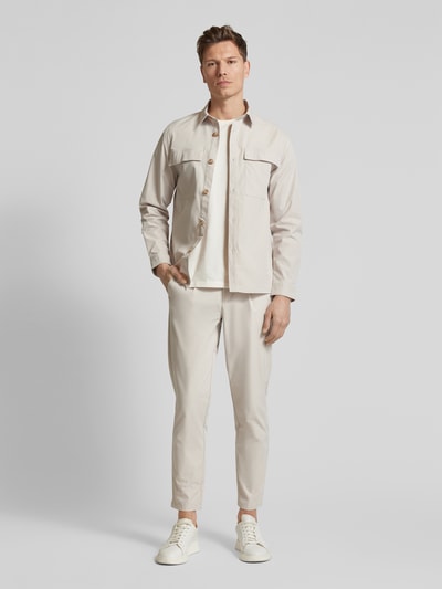 Colours & Sons Tapered Fit Chino mit Bundfalten Offwhite 1