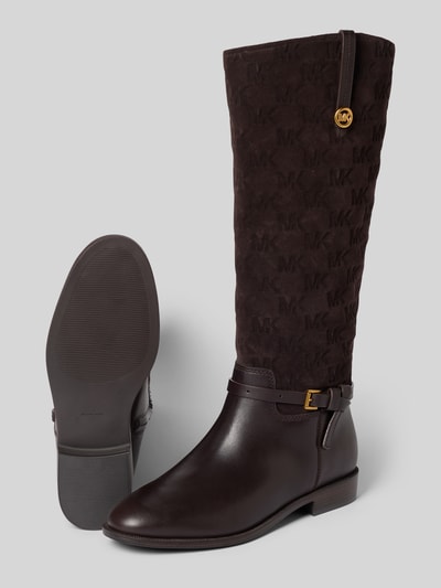 Produktfoto, Stiefel aus echtem Leder von MICHAEL Michael Kors in Dunkelbraun mit Label-Detail, Zierbesatz und flachem Blockabsatz, glatte Sohle