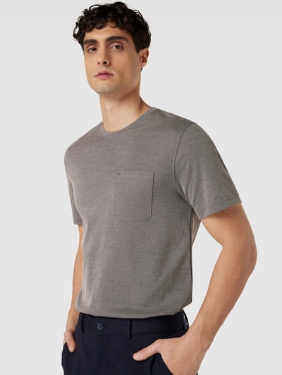 Christian Berg Men T-shirt met opgestikte borstzak Taupe - 3