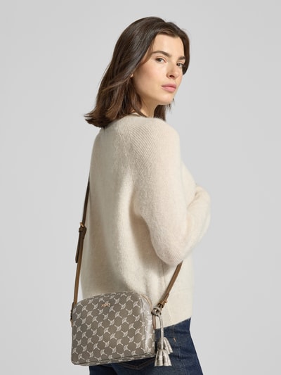 JOOP! Handtasche mit Label-Detail Modell 'cloe' Schlamm 1