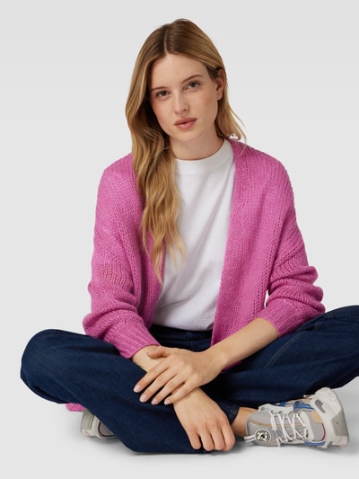 Nikka Model B.Young Grof gebreide lange cardigan, model 'Nikka' in lichtroze ...