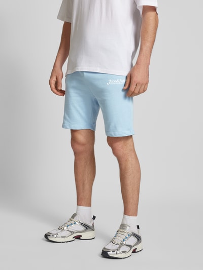 Jack & Jones Slim Fit Sweatpants mit Label-Print Modell 'GORDON' Hellblau 4